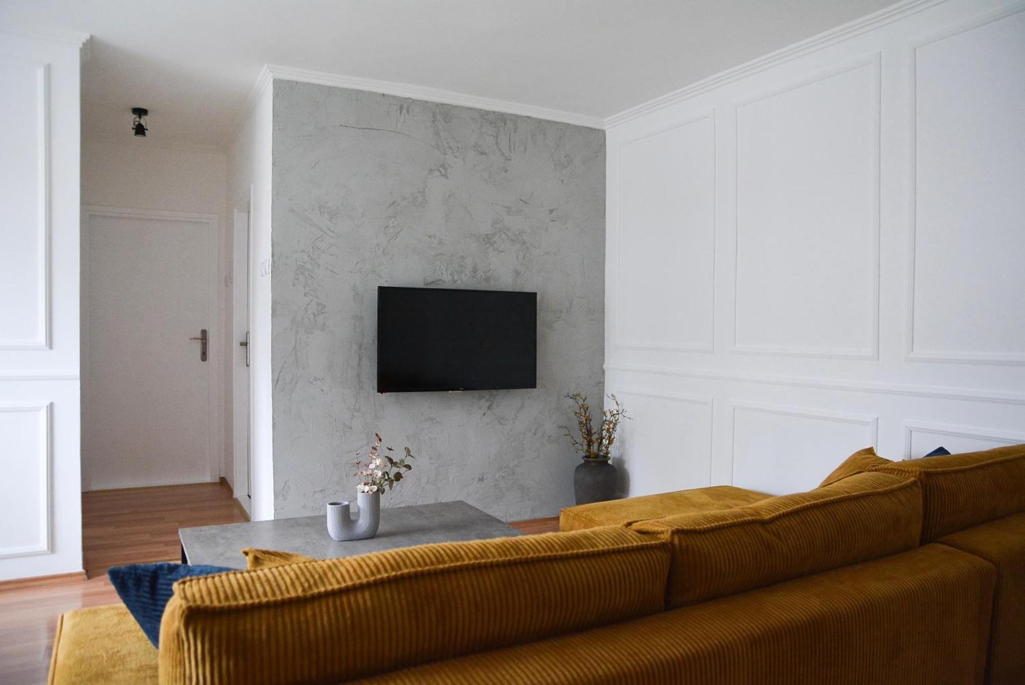 Crown Apartment 4 スボティツァ エクステリア 写真