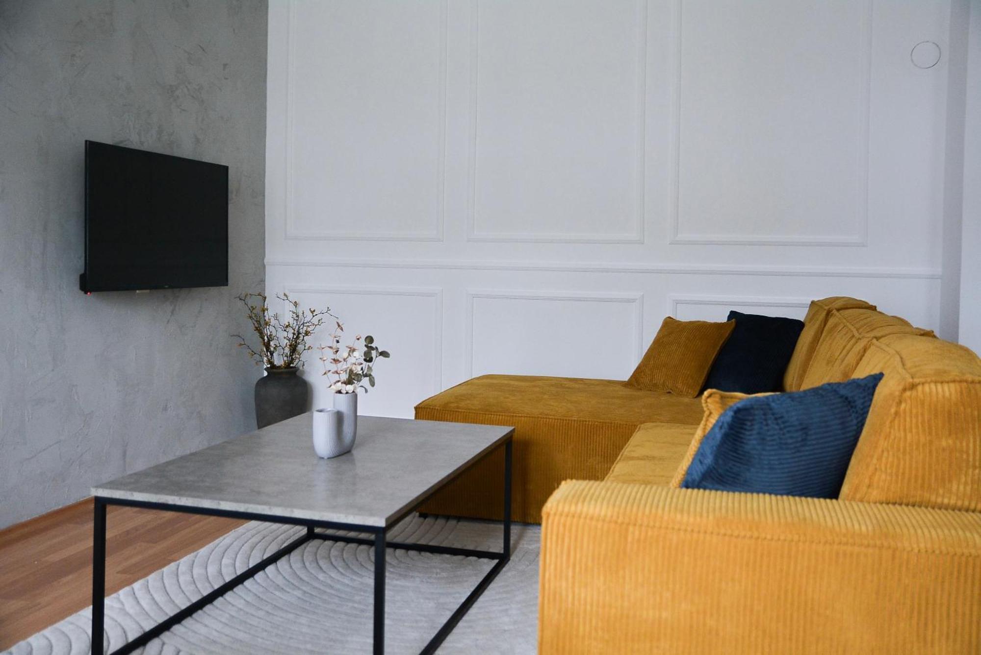 Crown Apartment 4 スボティツァ エクステリア 写真